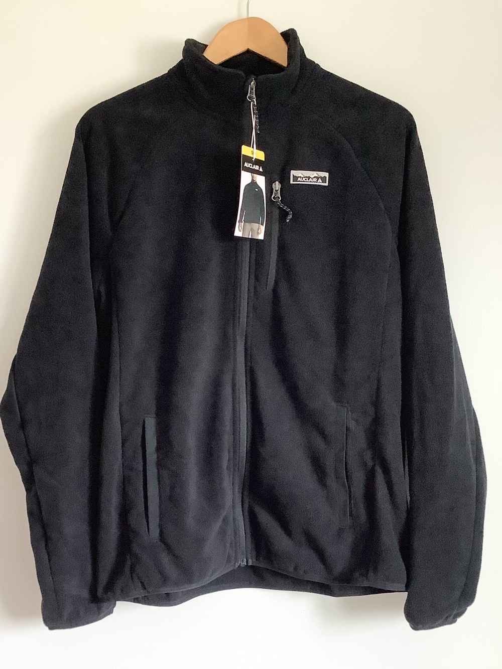 Auclair Men’s Black Full-Zip Fleece Jacket Sz. S , NWT